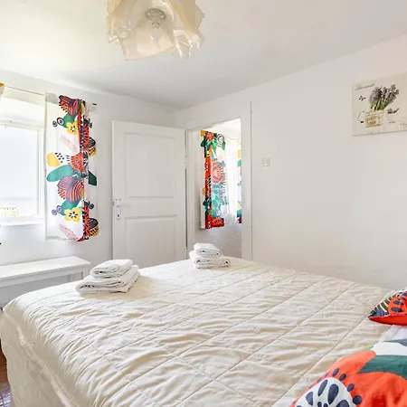 House - Private House With Seaview Apartment *