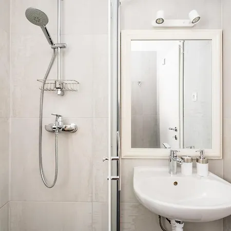 Apartamento House - Private Seaview House & Garden *