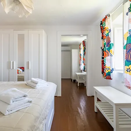 Apartment House - Private House With Seaview