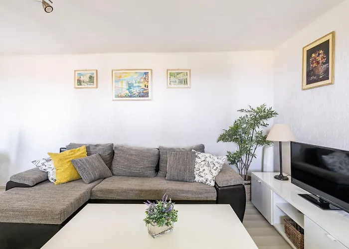 House Verde - Private Seaview House & Garden Appartement